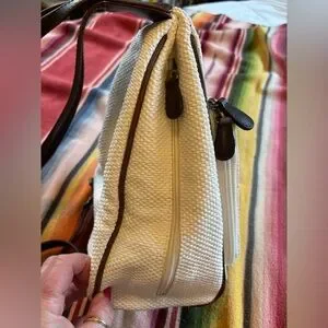 Liz Claiborne | Bags | Elegant White Textured Womens Small  display picture 2